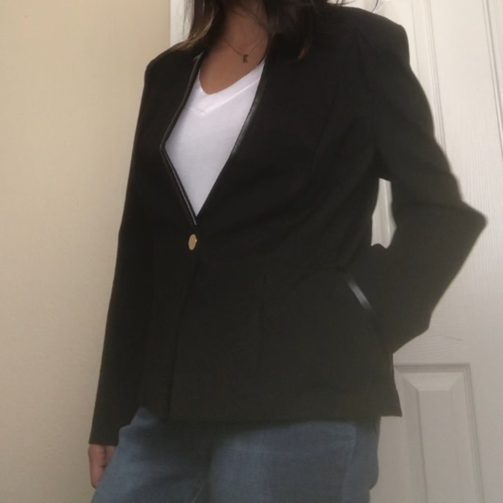 Anne Klein Black Semi-Formal/Formal Blazer Coat w/ pockets!!
